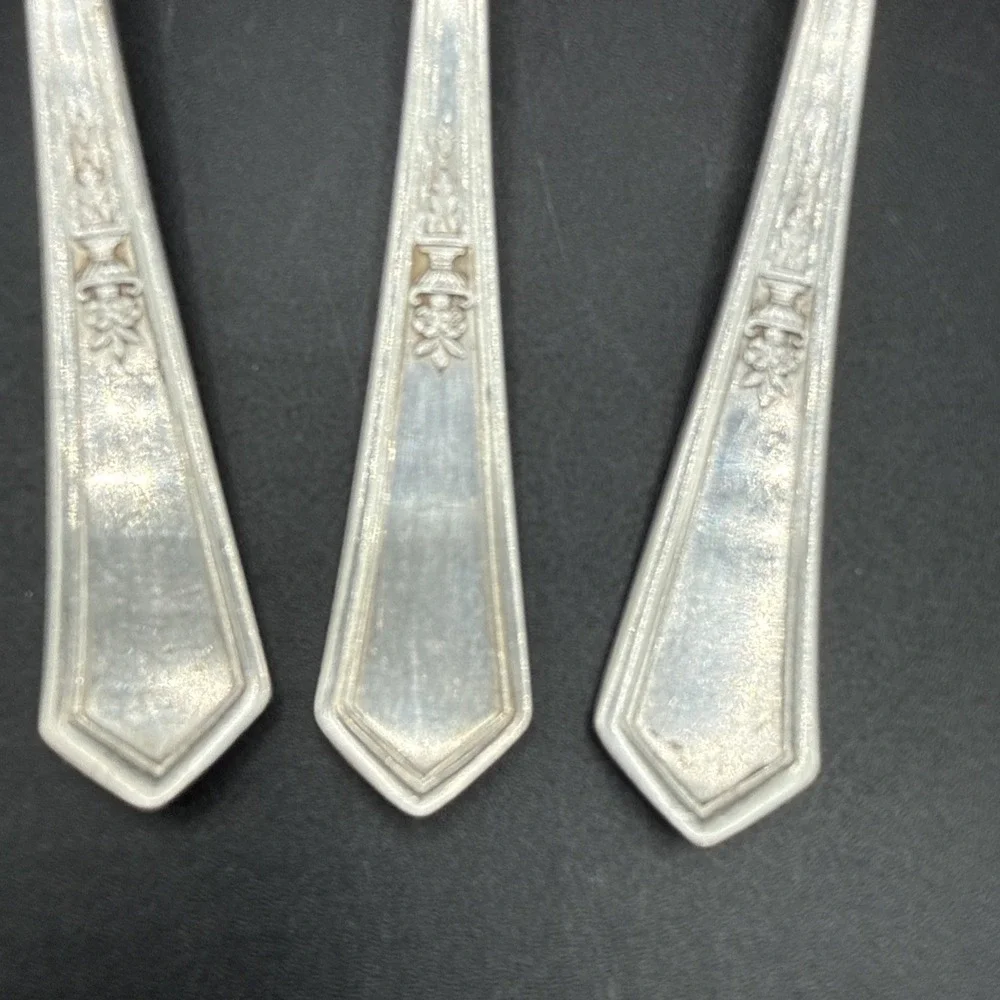 3‎ Vintage Wm Rogers LA TOURAINE Teaspoons Silverplate Spoons 1920 Set LOT